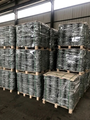ASTM 6 8 9 10 12 14 18 20 가루화 된 울타리 롤