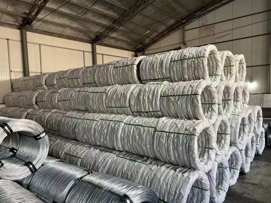 ISO9001 인증을 받은 Q195 Q235 SAE1006 SAE1008 건설 공사용 철강 유선