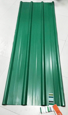 SGCC 중간 단단한 융통 된 컬러 밸런াইজ 된 시트 DX51D DX52D 0.5MM 0.8MM 녹색 PPGI 지붕 시트 귀하의 요구 사항