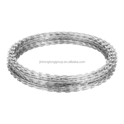 7.5cm-15cm Barb 거리 스테인리스 스틸 철도 코일 고속도로 격리 보호 BTO10 BTO22 BTO30 CBT60 CBT65
