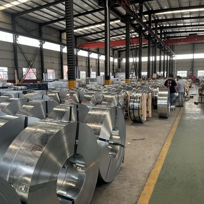 핫 디프 SGCC CGCC DX51D 가연제철판 / 코일 3-8 톤 코일 무게와 508mm-610mm 코일 ID