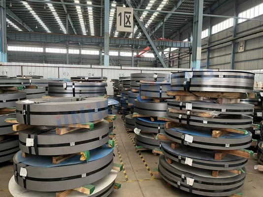 금속 Q235 DX51D 1.85*250mm 스트립 180mm 고객 수용 가능한 ASTM 표준 판 스트립 냉불 가연 철판