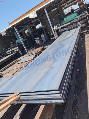 ISO9001 인증 Q355 SS400 Q195 건설 및 파이프 제조용 탄소 강철 판의 대규모 재고