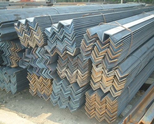 Q195 등급 핫 롤링 ASTM A36 SS400 S235JR S345JR ±1% 허용량과 같은 앵글 바 / 앵글 스틸 / 철 앵글 바