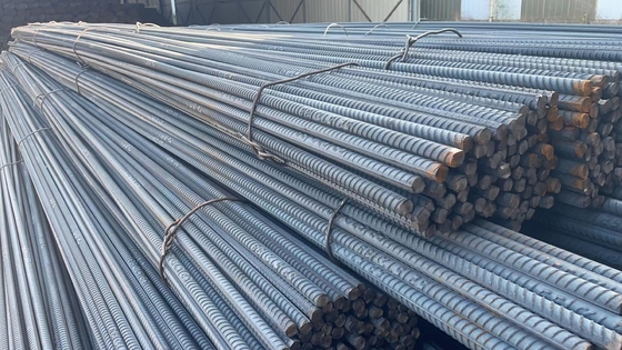 탄소 구조강 HRB 400/500 BS460/ASTM A615 변형된 강철 막대기 강화 레버 12mm 16mm 건설용으로 뜨겁게 롤