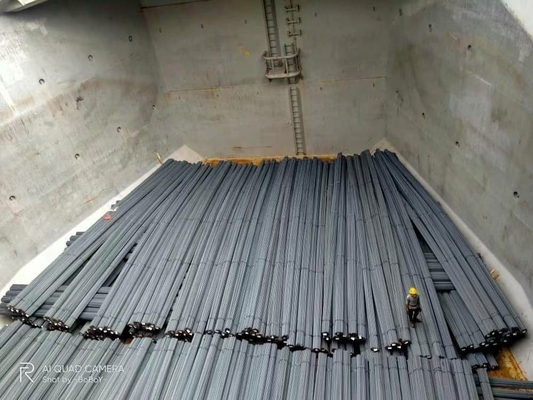 8M 길이 HRB400/500 ASTM A615 BS4449 탄소 강철 리바르 허용률 ± 1% 내구성 및 상업 건물 건설용