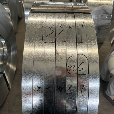 진열 된 강철 코일 스트립 시트 0.5mm 0.8mm 1000mm 1219mm 1500mm CE 인증 및 광범위한 응용 프로그램