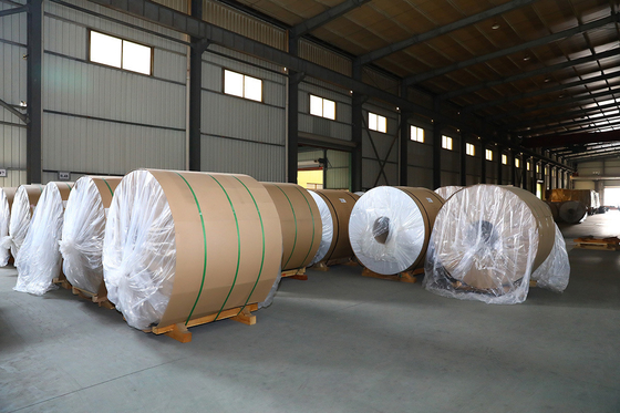 공장 공급자 Alucosuper PVDF PE 에포시 물질 알루미늄 용금 엽 알루미늄 코일 건물 건설