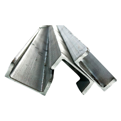 고품질의 Q235 Q345 SS400 재료 0.8mm-3.0mm 두께의 U 채널 탄소 강철