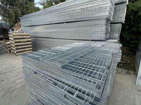 중국 공장형 L 막대 강철 Grating Hot-Dip Galvanized Steel 25x5x3 30x5x3 32x5x3 Galvanized welded Steel Grating