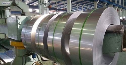 비용 효율적 인 냉 laminated 스테인레스 스틸 코일: AISI 201, 304, 410 및 430, 다양한 건설 프로젝트에 적합합니다.