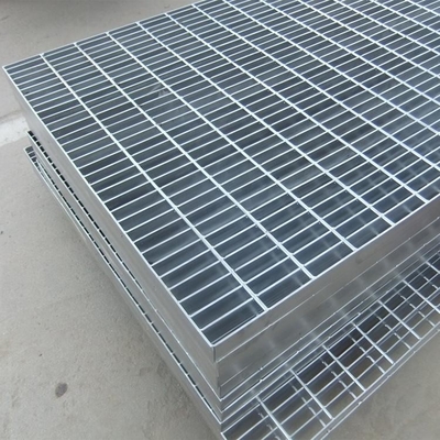 뜨거운 판매 저 탄소 25x5 30x3 가로화 철강 막 grate 철강 다이아몬드 모양 철강 grate
