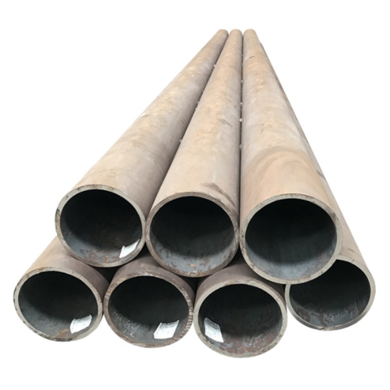 맞춤형 두께 6m 길이 ASTM A53 꿰매지 않는 탄소 철강 파이프 P235GH 파이프 라인 끝 베블 검은색 페인트 4' 철강 파이프